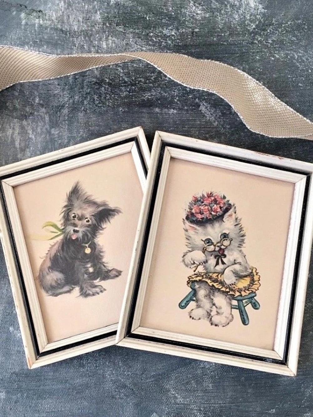 Vintage Dog and Cat Picture Frames Set of 2 White & Black